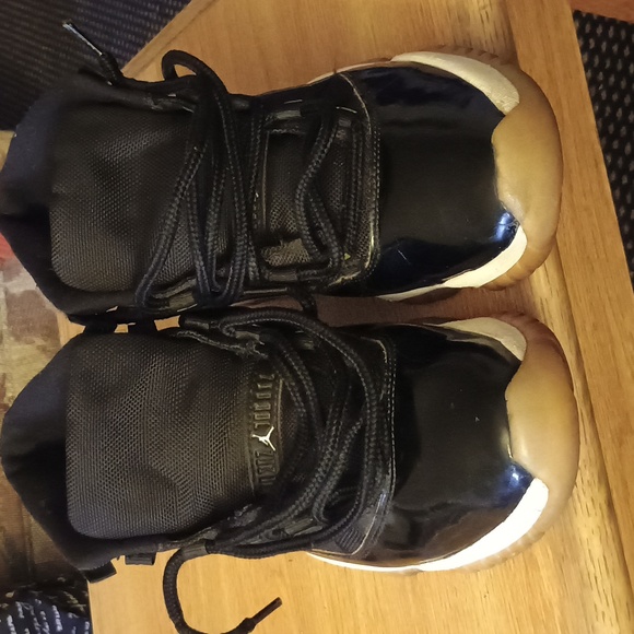 jordan 11 jubilee 9.5 mens